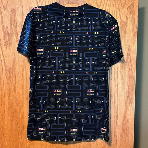 Pac-Man Graphic T-Shirt - Picture 6 of 6